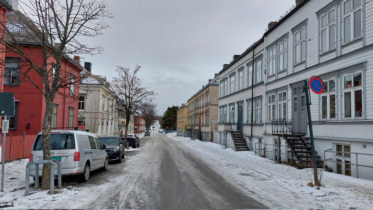 zeklHa's tweet photo. Spaziergang zur Festung in Trondheim. https://t.co/hRJtwlIF7Y