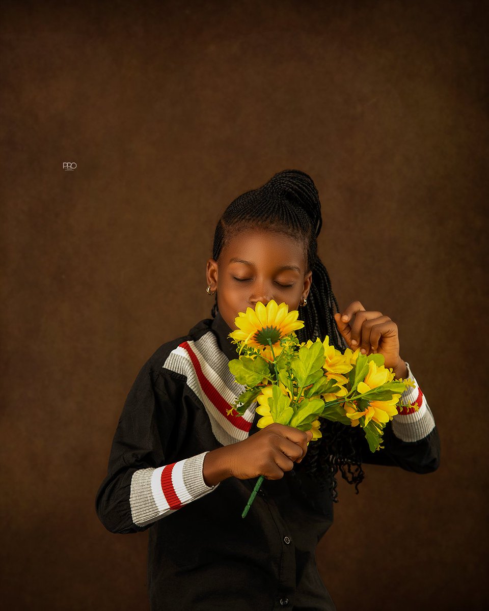 Prography_'s tweet photo. This is your first double-digit age. Everything you wish for shall come in double fold. You’re totally going to rock this whole preteen stage. Happy bday, dear!
📷: @prographystudio
#prography #fashion #photography #
#prography #fashionstyle #model #fashionista #portrait. https://t.co/JaZXIIZhnf