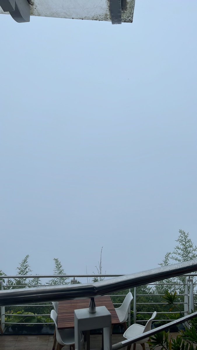 cellosledging's tweet photo. @TheTchaikovsky I was so disappointed in Rip when my view from the Cable car station was this… https://t.co/kAHXaj0CWn