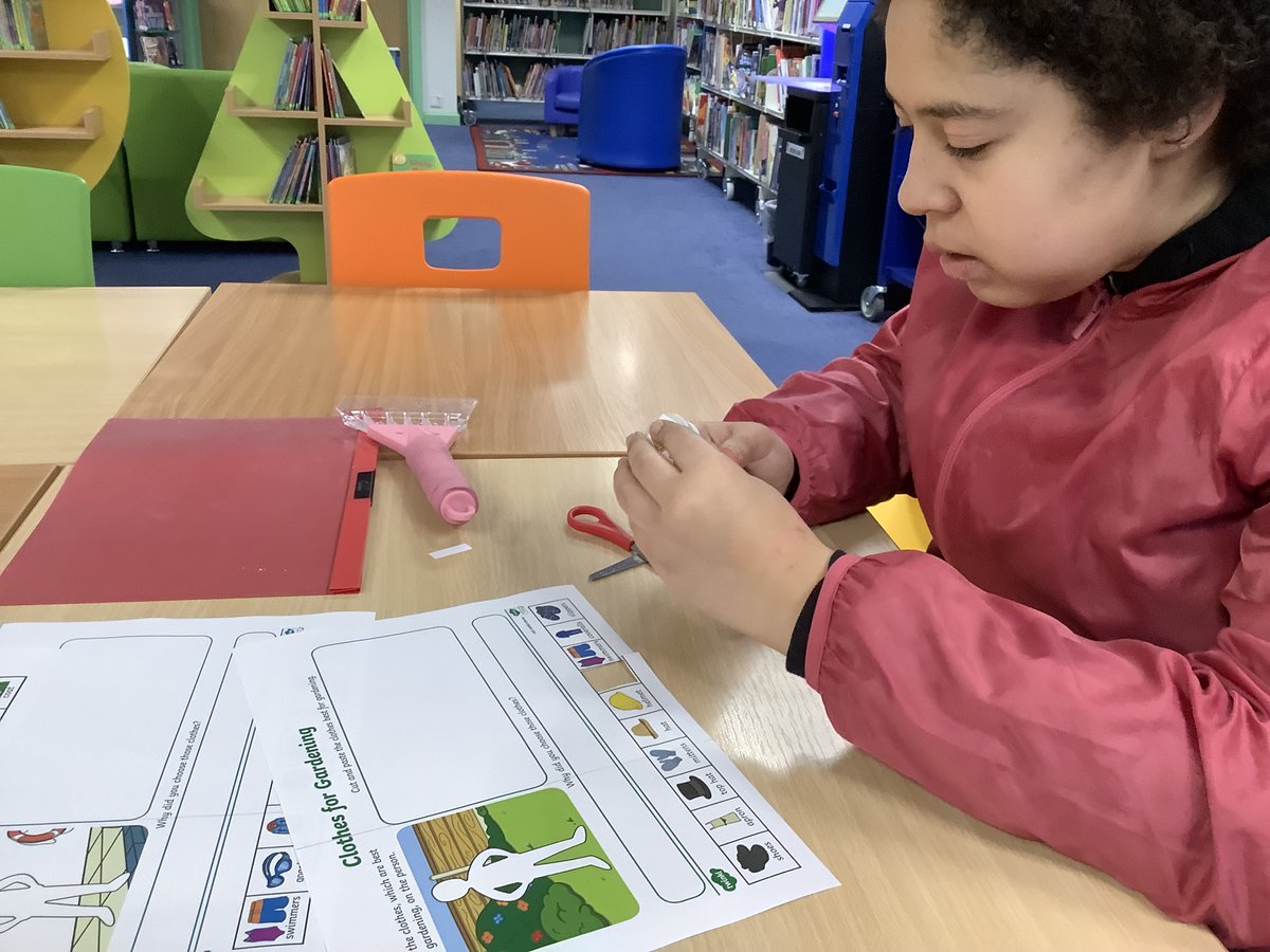MacIntyreSchool's tweet photo. Doing our work in the local library, even accessing quiet places in the community can take a lot of preparation! #achievements #lifeskills #library #outinthecommunity https://t.co/uczvNCxwqN