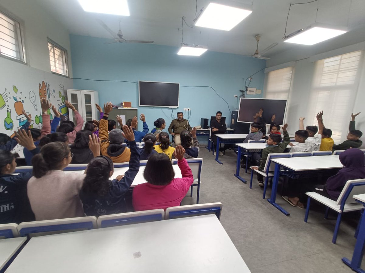 @ For SPC visit at Jawahar Navoday Vidyalaya, Dantiwada. - SDPO Deesa 
<a href="/CMOGuj/">CMO Gujarat</a> <a href="/sanghaviharsh/">Harsh Sanghavi</a> <a href="/dgpgujarat/">DGP Gujarat</a> <a href="/Hasmukhpatelips/">Hasmukh Patel</a>