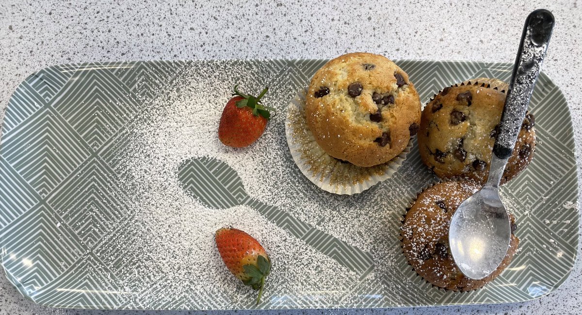 12ETHDNA's tweet photo. Our year 8 students enjoyed the extra opportunity to present their food today. Looking at different plating options and getting creative! #aspire #platingup #foodpresentation @nieperacademy https://t.co/a7eRFqKHTP