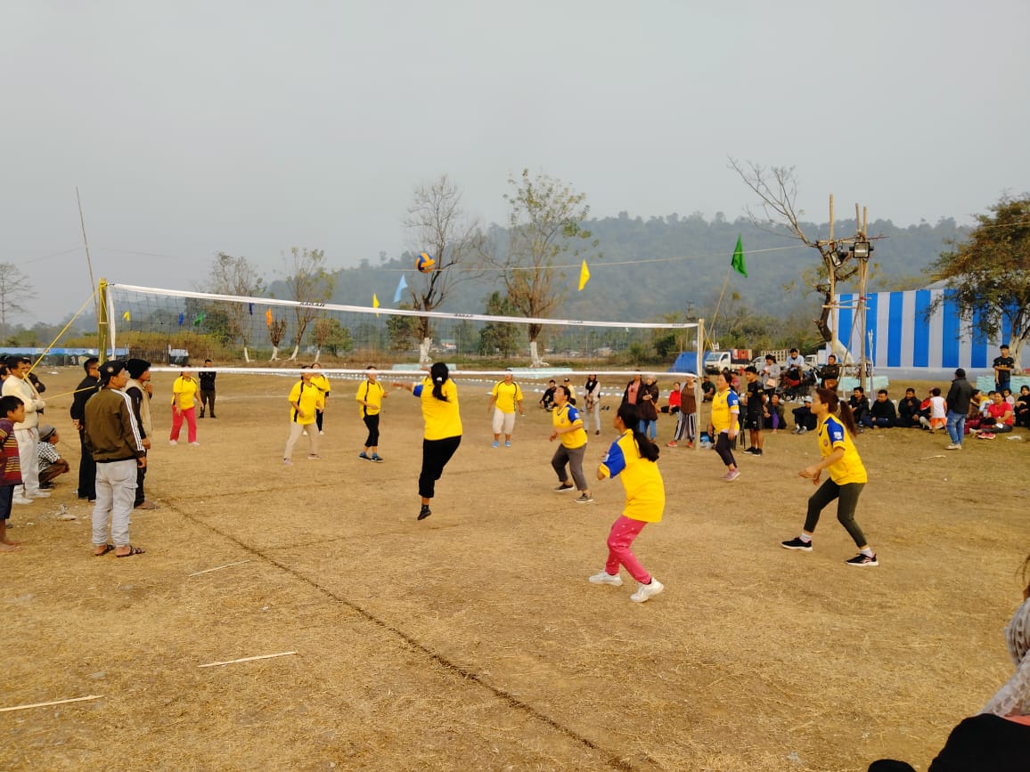 ArunForests's tweet photo. Glimpses from 3 day Pakke Paga Hornbill Festival being celebrated at @pakke_tiger reserve, Seijosa.
@PemaKhanduBJP @NatungMama @BiyuramWahgeBJP @MyGovArunachal @moefcc @ArunachalTsm @MDoNERIndia @incredibleindia @wti_org_india @ifawglobal https://t.co/tpUDFJx1Ol
