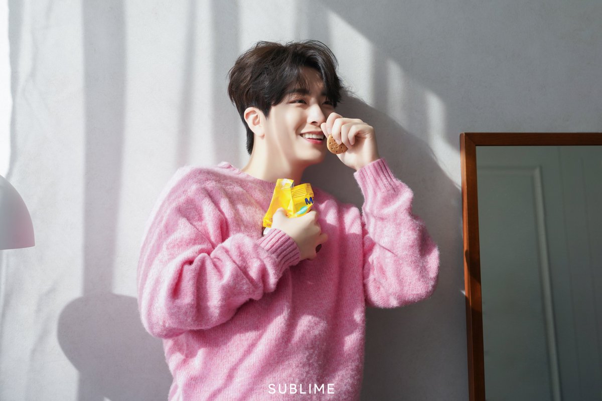 YOUNGJAExArs's tweet photo. 영재와 나른한 휴일
https://t.co/8X2aTTfVOm

#영재 #YOUNGJAE
@GOT7YJ_Ars_Vita https://t.co/HTBZi6ns2X