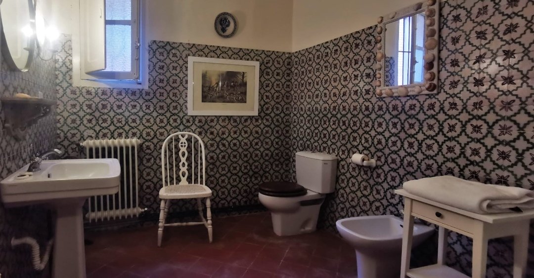 AragonFilmCom's tweet photo. #allyouneedisaragon
🔝Impresionante palacio del siglo XVII con una cuidada decoración.
#spotlocation
#techrecce
#enteruelserueda
#shootinTeruel
#filmlonelylands
@TeruelFilmCom https://t.co/LzAuLBOmbx