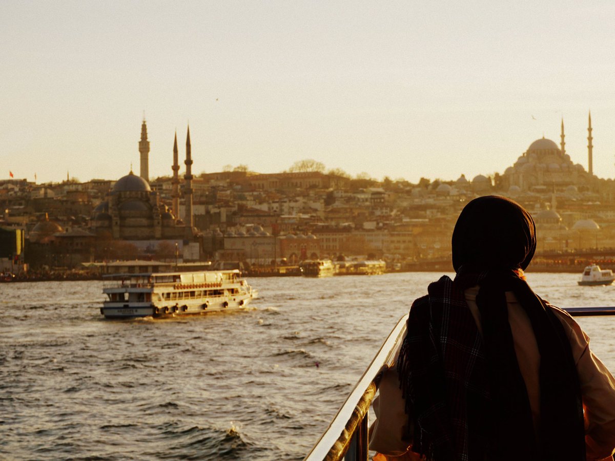 #NowReading 🧐 “The role of spatial inequalities on youth migration decisions: Empirical evidence from Nigeria”

Read 📑: doi.org/10.2499/p15738…

<a href="/IFPRI/">IFPRI</a> <a href="/IFPRI_Nigeria/">IFPRI-Nigeria</a> <a href="/KibromAbay/">Kibrom Abay</a> <a href="/A_Mulubrhan/">Mulubrhan Amare</a> <a href="/luckywinner1/">Jordan Chamberlin</a> <a href="/USAIDAfrica/">USAID in Africa</a>