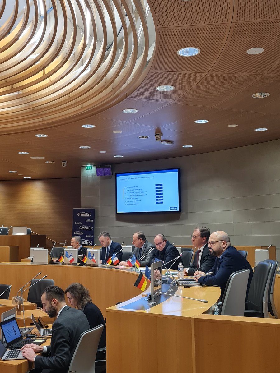 C'est parti pour la 2nde réunion de concertation territoriale du #srdeii de la <a href="/regiongrandest/">Région Grand Est</a> à Strasbourg
@GrandENov