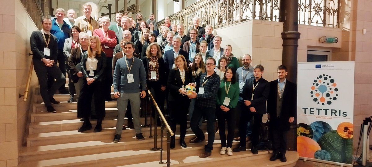 This dynamic group of people will work for 42 months for the #TETTRIsEU, trying to push #taxonomy at the core of the policy making and improving the global taxonomic knowledge. Thanks <a href="/HorizonEU/">Horizon Europe 🇪🇺</a> for funding, #CETAF and @RBINSmuseum for organising!