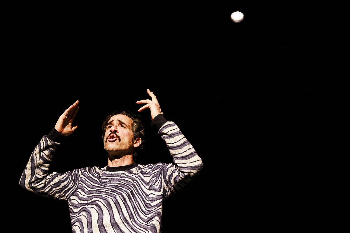 David Labi (@david_labi) on Twitter photo Tmrw eve in Brussels at <a href="/FullCircleIdeas/">Full Circle Ideas</a>... Performing my show #PiecesofaMan. About my late Holocaust survivor father and his rollercoaster life, it's a tragicomic story of finding your parent and yourself. Few tix left if you fancy!
fullcircle15.wildapricot.org/event-5056992 Tmrw eve in Brussels at <a href="/FullCircleIdeas/">Full Circle Ideas</a>... Performing my show #PiecesofaMan. About my late Holocaust survivor father and his rollercoaster life, it's a tragicomic story of finding your parent and yourself. Few tix left if you fancy!
fullcircle15.wildapricot.org/event-5056992