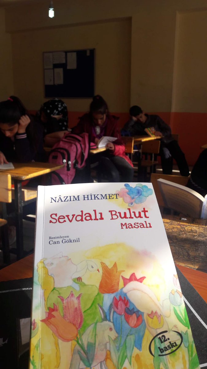 patnosybo's tweet photo. Okuyan Şehir Ağrı kapsamında okulumuzda yapılan okuma saatlerinden kareler 📚 
@agri_mem_arge @PatnosMEM @DrOsmanVarol @hasan_kokrek @YakupTasdemir04
#okuyansehiragri https://t.co/tkmhwcnBj2