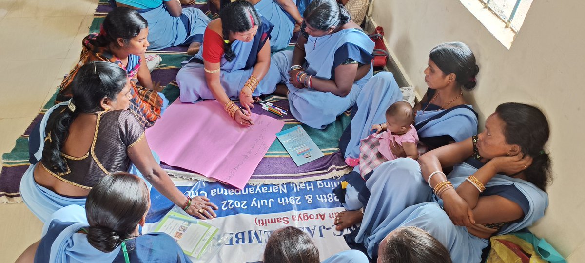 santoshC4D's tweet photo. Taranga sbcc training #odisha #asha engaged in doing group work #SBCstrategy different games to learn effective communication. They're the change makers #SBC #SBWorks #behaviourchange @nhmodisha @HFWOdisha @SBCCalliance @tarangsbcc @UNICEFIndia https://t.co/BAgzKshlqR
