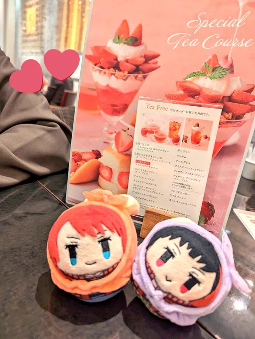 へーたとアフタヌーンティーのアフタヌーンティーきたー!ティーフリーでこのクオリティがいっぱい飲めるの幸せ過ぎない!?!?ほら、いちごだよ美竹… 