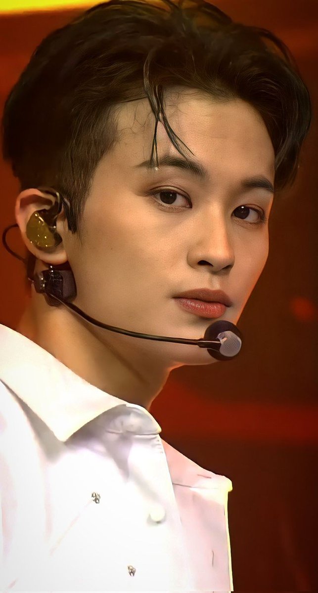 Mark undercut lagi yay or nay? 🫶