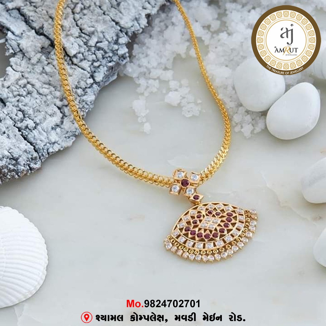 #amrutjewellers #necklace #necklacesets #necklaceoftheday #set #bridalnecklace #necklacefashion #diamondnecklace #goldnecklace #zumka #earrings #longnecklace #shortnecklace #jewellery #goldjewellery #silverjewellery #diamondjewellery #rajkot