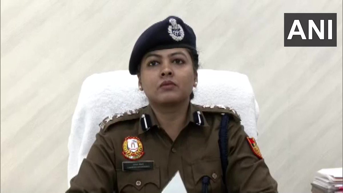 ANI's tweet photo. (DCW chief)Swati Maliwal,dragged by car for 10-15 meters,at around 3.11 am opp AIIMS gate 2, after her hand got stuck in car's window as driver, Harish Chandra, suddenly pulled up glass window while she was reprimanding him as he asked her to sit in his car: Delhi Police https://t.co/fZh5GXhbIP