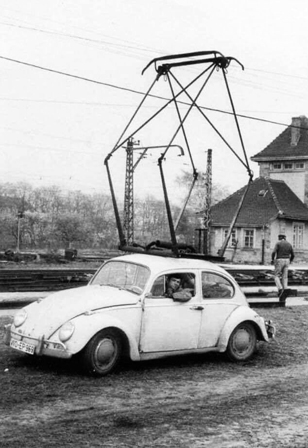Volkswagen4ever's tweet photo. #first #IDBuzz #ElectricVehicles ? #vw #volkswagen #yearsahead #AheadOfItsTime #thursdayvibes https://t.co/K8d63xsZrj