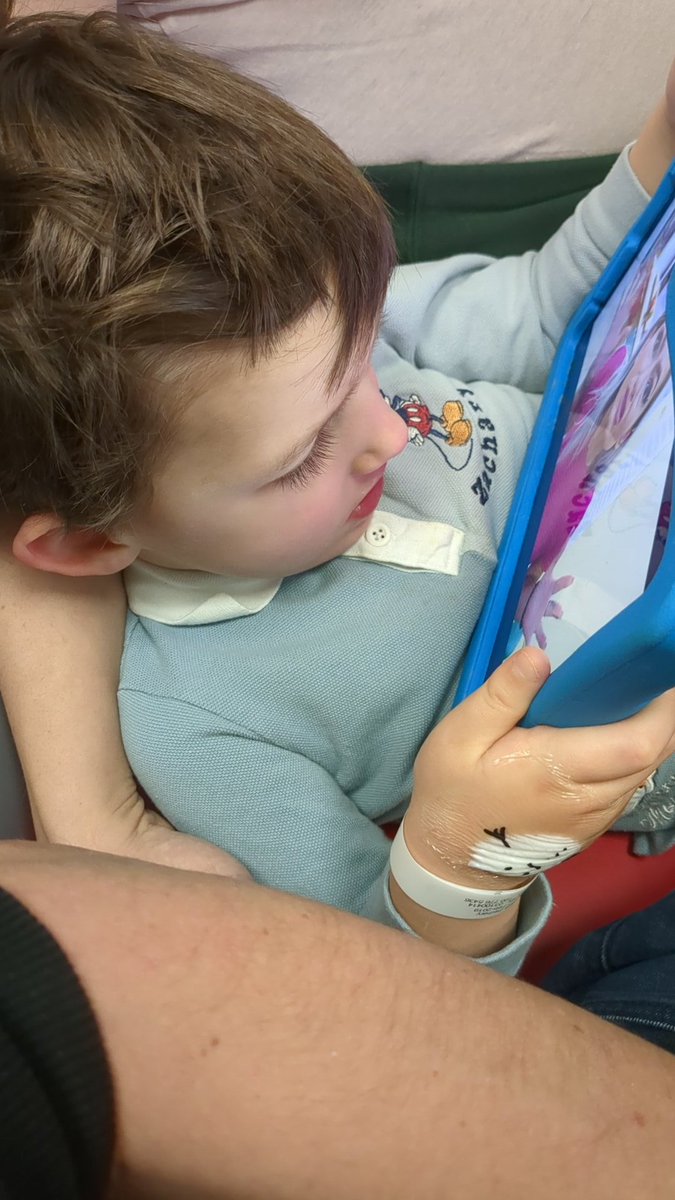 fuserleer's tweet photo. Calm before the storm!
Boy having an operation today eeek #stressedparent π« https://t.co/HYnuSrCZjP