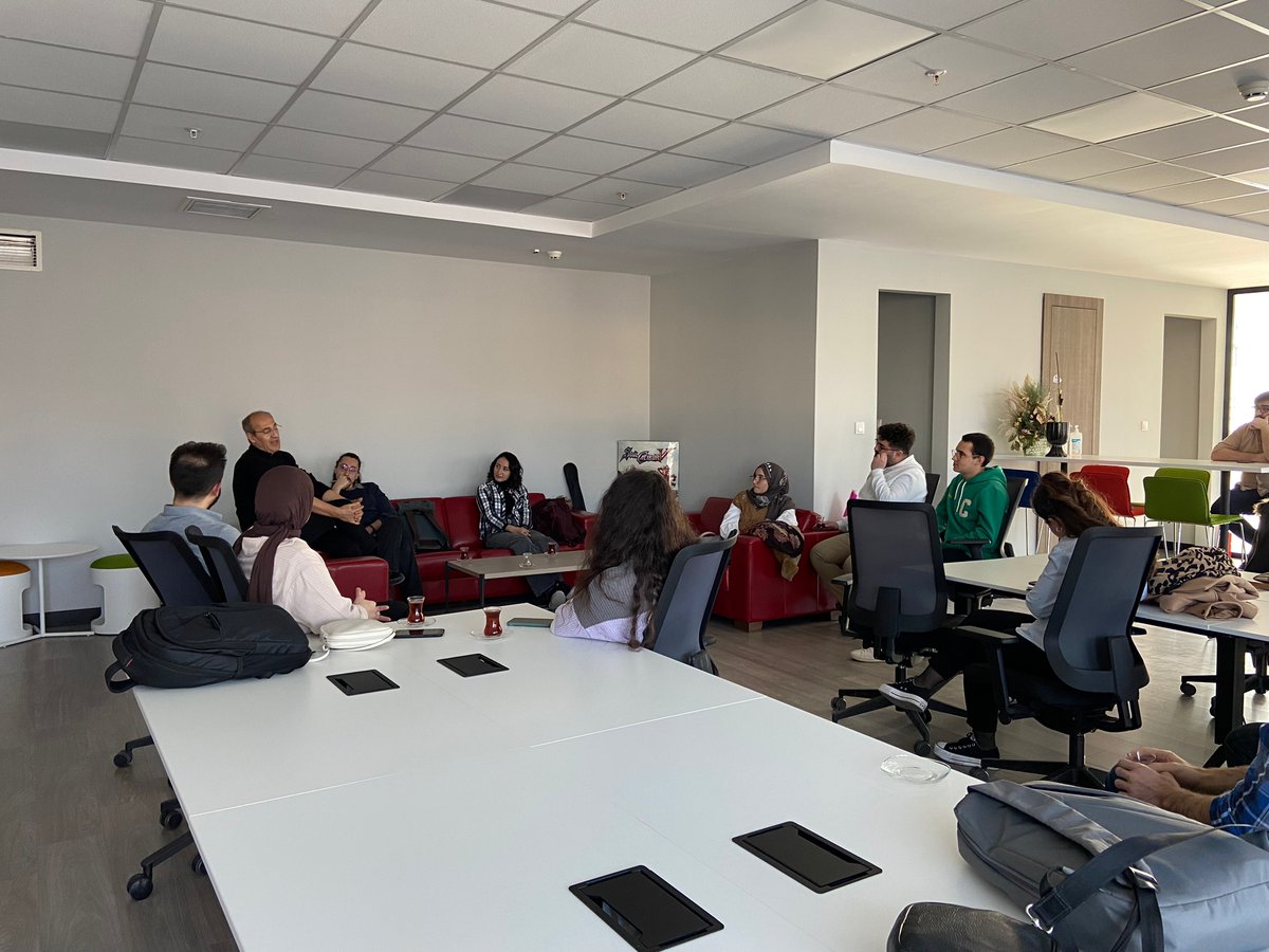 thegame_circle's tweet photo. Bilkent Cyberpark'a ve CyberCulture ekiplerine, The Game Circle'ı ziyaretlerinden dolayı teşekkür ederiz.
@bilkentcyberpark
#gamecircle #gamejam #gamedevelopment #gamedeveloper #game #oyunsektörü #oyungeliştirme #mobilegames #mobiloyun #oyungelistirme #gamedev #thegamecircle https://t.co/ctnCxOexuY