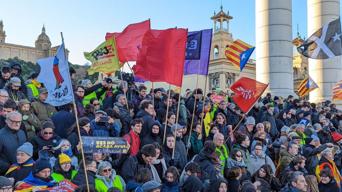 cupnacional's tweet photo. Ni França, ni Espanya: Països Catalans! https://t.co/q8wc1IX4nO