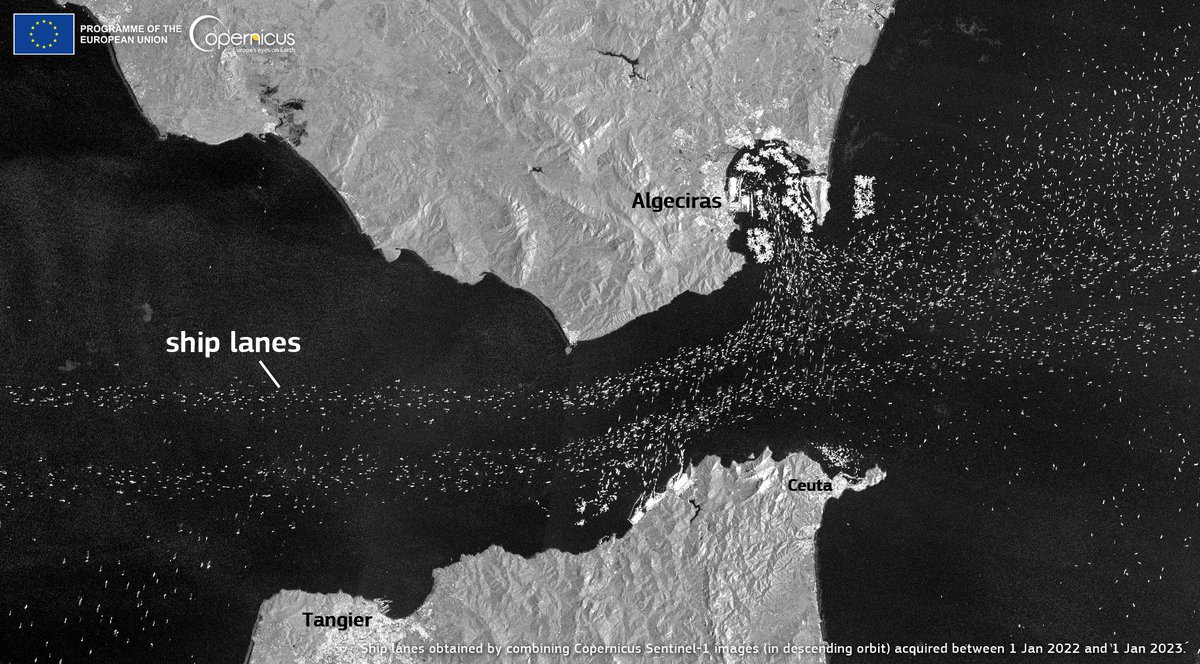#DYK❓

In the field of maritime surveillance, Copernicus 🇪🇺🛰️ contributes to enhancing the safety of 🚢navigation, supporting 🎣fisheries control and 🧑‍⚖️law enforcement, and helps combat marine pollution 

Image captured by #Sentinel1 showing boats off the coast of Algeciras 🇪🇸