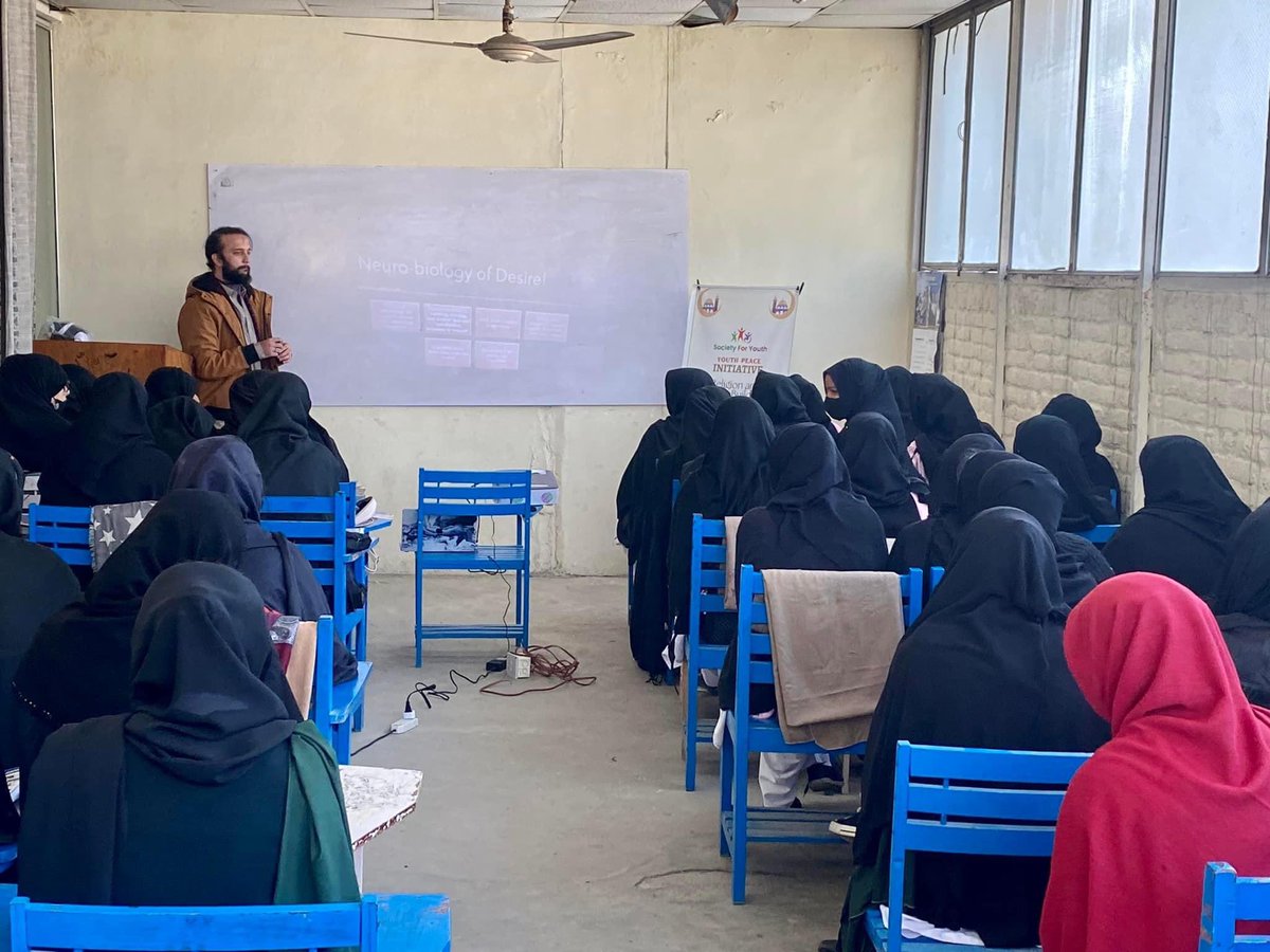 society4youth's tweet photo. Furthermore, the 2nd workshop highlighted three themes; What Willpower is, the leadership of an Ultimate Goal, and Contagious Quality Leadership, as part of a vibrant leadership journey. #YouthPeaceInitiative #YPI22_23 #SocietyForYouth https://t.co/MtfBbcEwFo