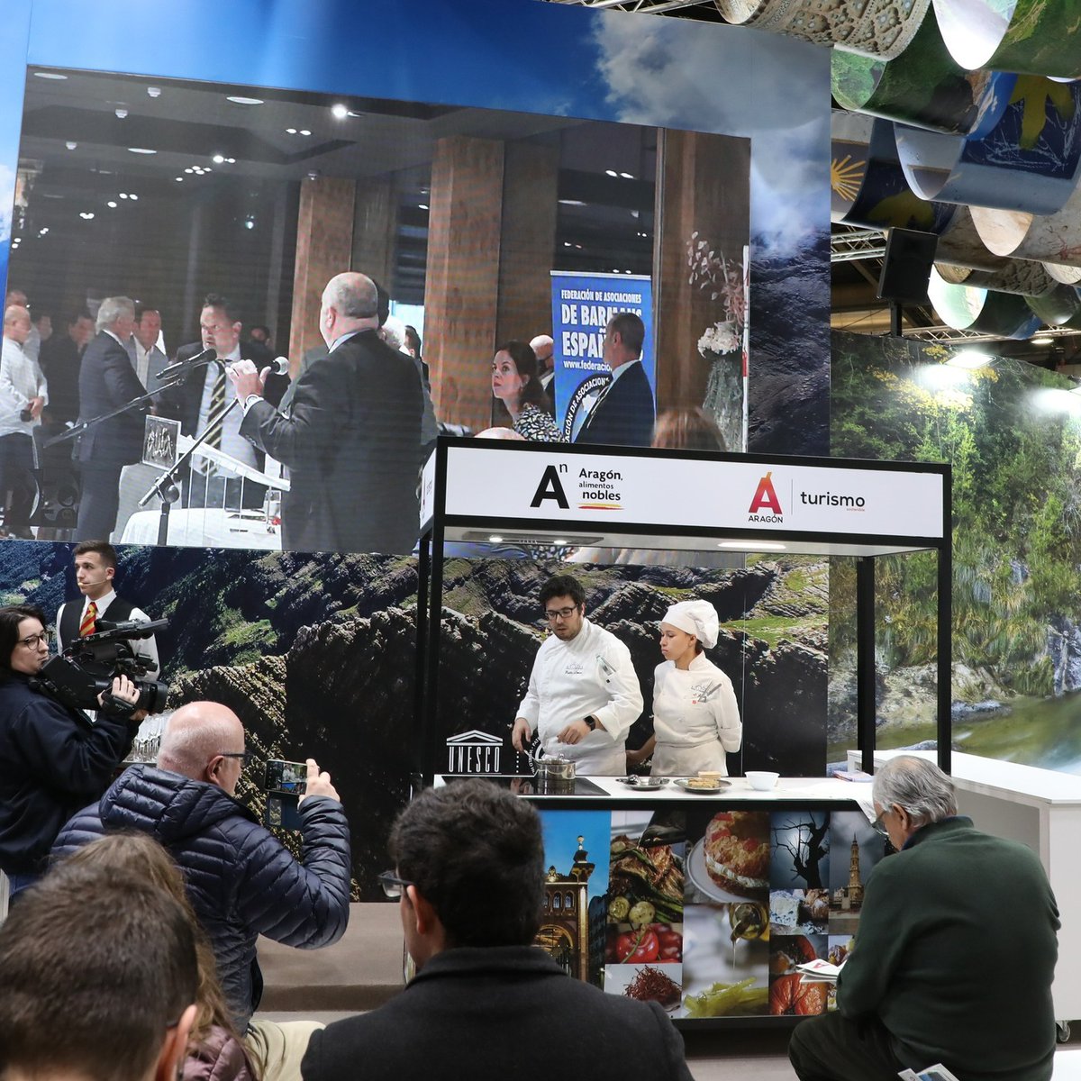 rutagarnacha's tweet photo. ¡Nos enontramos en FITUR! Un año más las 4 Rutas del Vino de Aragón nos damos cita para dar a conocer nuestras grandes virtudes como destinos y producto enoturístico. Te esperamos en stand @aragonturismo . catas, degustaciones gastronómicas... Te esperamos ¿brindamos juntos? https://t.co/SAbeeG4UXU