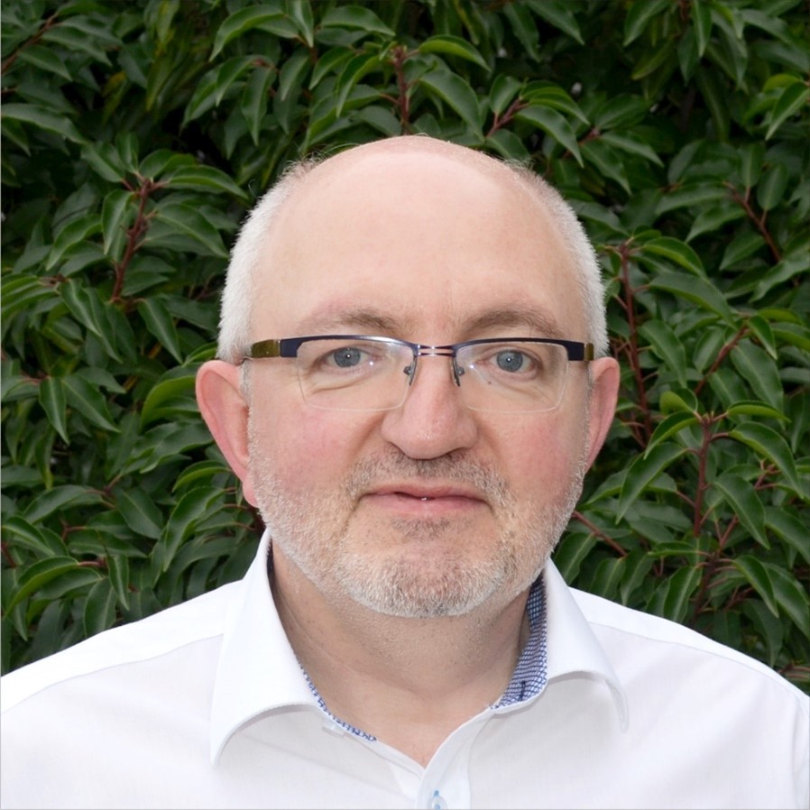 ijaonline's tweet photo. Meet the @ijaonline Associate Editors: Jan Wouters is a Professor in Audiology at the University of Leuven. Research interests include #objectivemeasures, #signalprocessing of #cochlearimplants & #hearingaids, improving #speechintelligibility and quantifying #auditorystatus https://t.co/cQ8INeO7lj