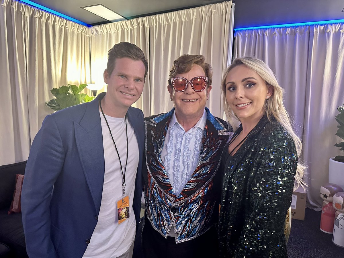 Steve Smith (@stevesmith49) on Twitter photo Thanks <a href="/eltonofficial/">Elton John</a> for an amazing night. <a href="/DaniWillis91/">Dani Willis</a> and I had an incredible time watching a musical genius at work. The energy was unbelievable! Thanks <a href="/eltonofficial/">Elton John</a> for an amazing night. <a href="/DaniWillis91/">Dani Willis</a> and I had an incredible time watching a musical genius at work. The energy was unbelievable!