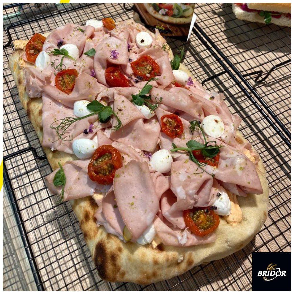 [#SIRHA] 📢 C’est parti, pour cette édition du SIRHA 2023 ! 

Ils sont tous là pour vous accueillir: chefs, boulangers et experts de leurs réseaux. 🥐👨‍🍳

📆 Nous sommes présents au SIRHA 2023 à Lyon du 19 au 23 janvier dans le Hall 6 sur le Stand 6E115.