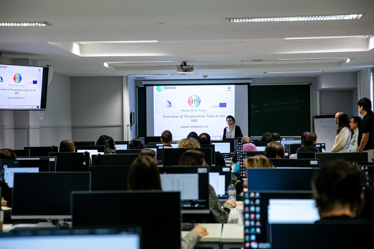 HBP_Education's tweet image. Day 2 of the #HBPSC2023 in Madrid starts off with parallel #workshops!
Participants can chose between

👀 #Visualisation &amp;amp; modelling tools for @EBRAINS_eu
🔎 Responsible Brain Research
or
🇪🇸 #Excursion to learn about the #Cajal legacy