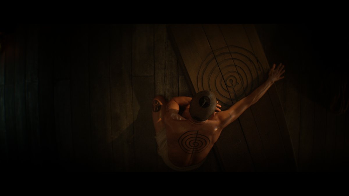 "Of Whales" by Wu Tsang opens Feb 21 at @museothyssen. A realtime video installation that offers a poetic meditation on the whale's perspective, originally commissioned for the 59th Venice Biennale: tba21.org/#item--wutsang…