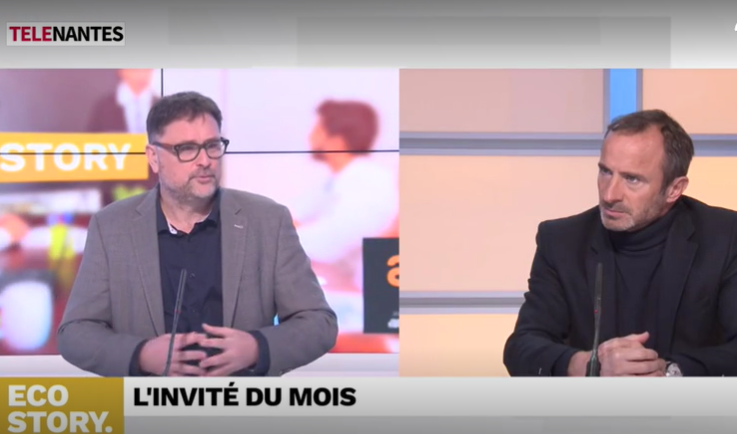 SYD_DigitalCare's tweet photo. 🎙️ @Yann_Trichard, dirigeant du groupe SYD, était l'invité de l'émission #EcoStory, animée par Arnaud Wajdzik, directeur de la publication de l'@lalettreapi 
Entreprise libérée, bien être au travail, #RSE, #fondation SYD et croissance externe
🔎 https://t.co/hpyoHJl7YY https://t.co/5eSl30zI6o