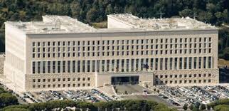 toniobernardini's tweet photo. Concorso in diplomazia 2022: 50 posti, 35 vincitori. Tutti i selezionati hanno frequentato un corso di preparazione. Nessun laureato dalle università a sud di Roma. @ItalyMFA @ispionline @SIOItweet @UniLUISS @hadd_mari @mariannabelloc @STonolo @AngelaVillani75 @sarazade https://t.co/rzSu4NdjcV