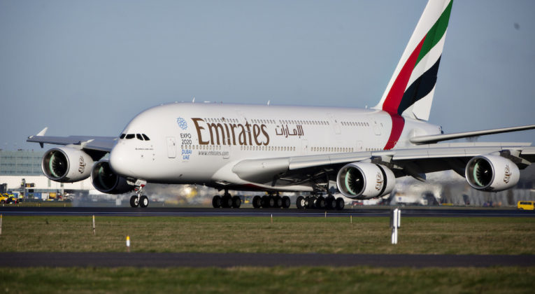 Emirates gjenopptar trafikk til Kina og øker frekvensen til Hong Kong - is.gd/2s0fr2