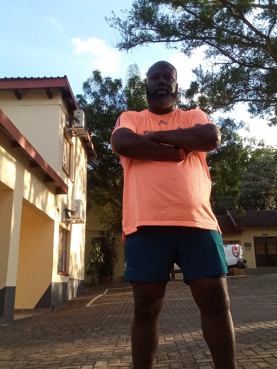 Hazyview morning run done. Squeezed in a run before my meetings. Never forget to pack your running gear.  #FetchYourBody2023 #RunningWithTumiSole #TrapnLos #IPaintedMyRun #MentalHealthMatters #DiabetesZA