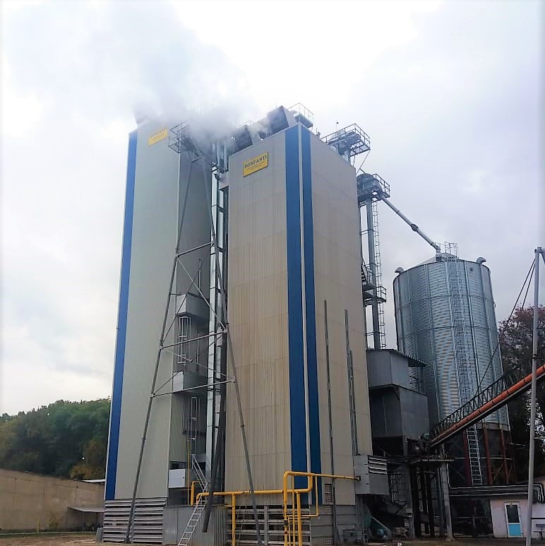 DryerBonfanti's tweet photo. Solutions with single or combined dryers.
🦾🦾 #doublebonfanti 🦾🦾
#technology #research #experience #BONFANTIcerealdryers #innovation #Farmer #biomassboiler #grainelevatorinukraine #ячмінь #кукурудза #Agro #graindryer #doublework #doublepower #quality #thebestdryer https://t.co/oJut7U6NyD