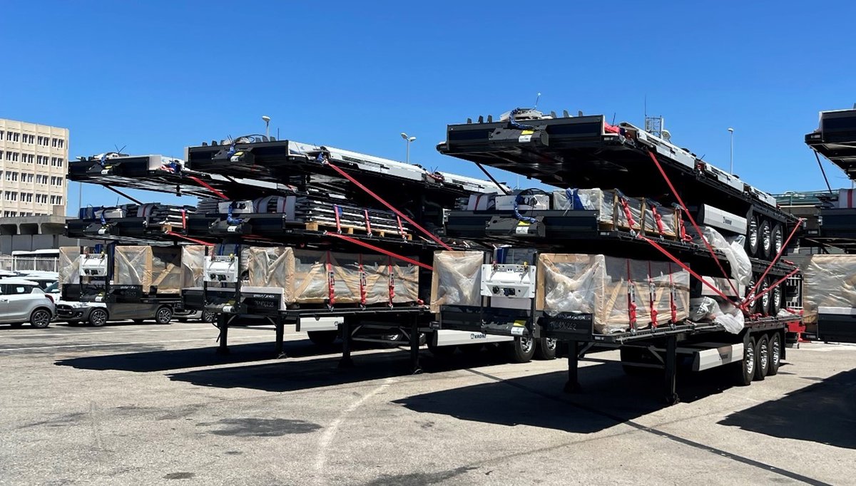 Very proud of the work of our Marseille team that has transported, in just 4 days, a total of 30 trailers from the south of France to the Algerian port of Skikda, as part of an emergency operation.