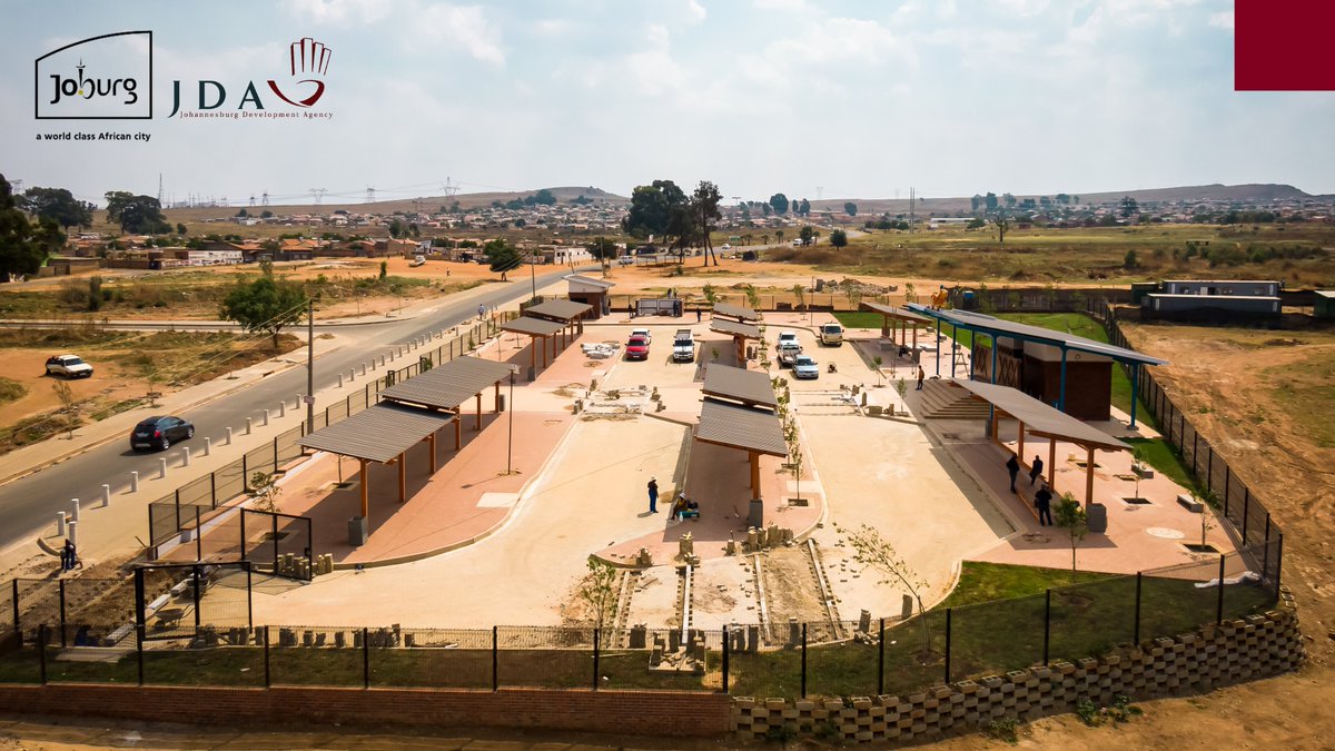 In Vlakfontein the JDA completed the construction of the Vlakfontein Public Transport facility. Designed for quick pick-up and drop-offs, the facility comprises a guard house, office buildings, ablution facilities, ranking areas, walkways and taxi holding areas. #WeServeJoburg
