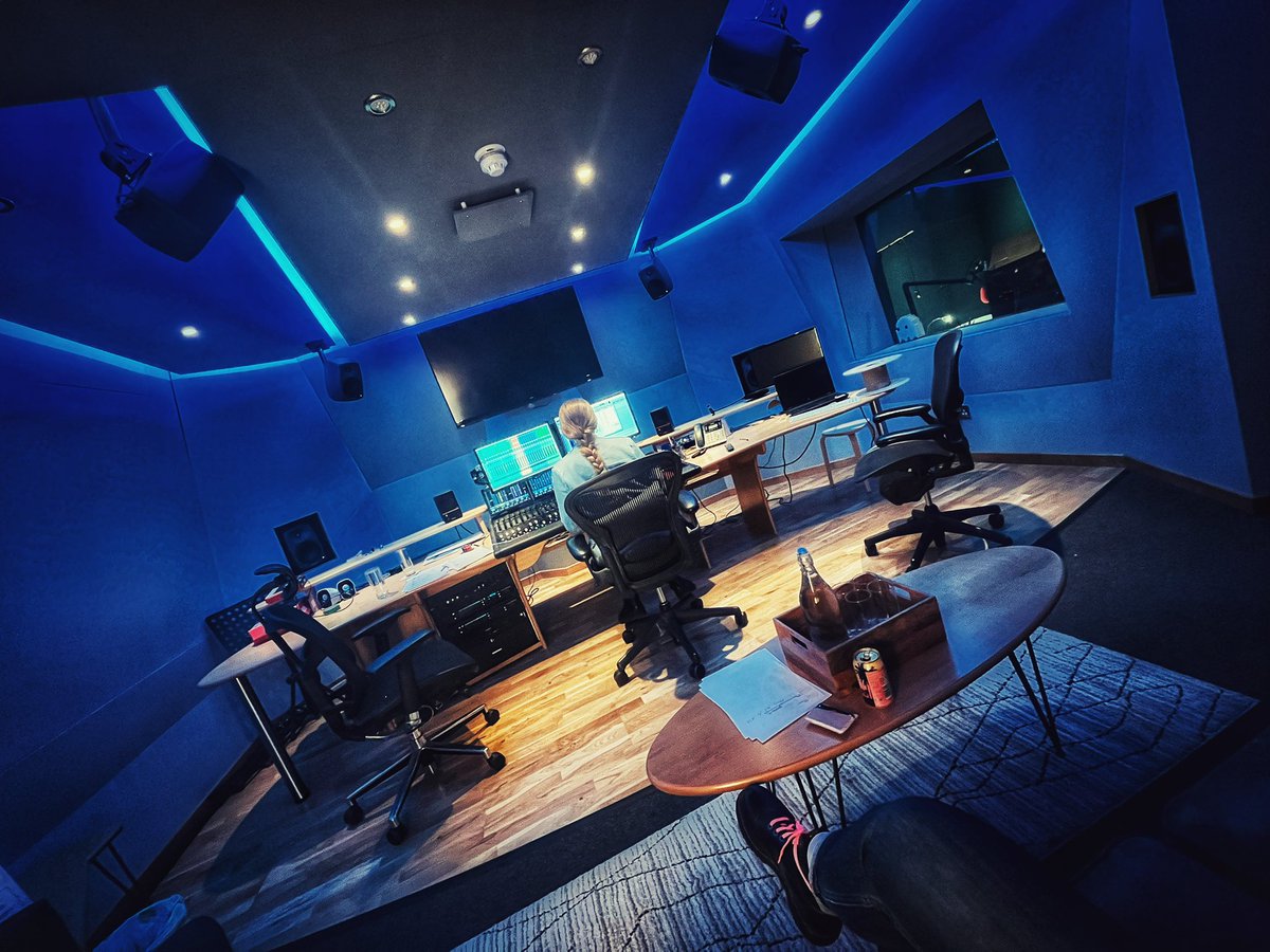 Portland_Audio's tweet image. Looking snazzy. On an angle. 💙
#atmos #soundstudio