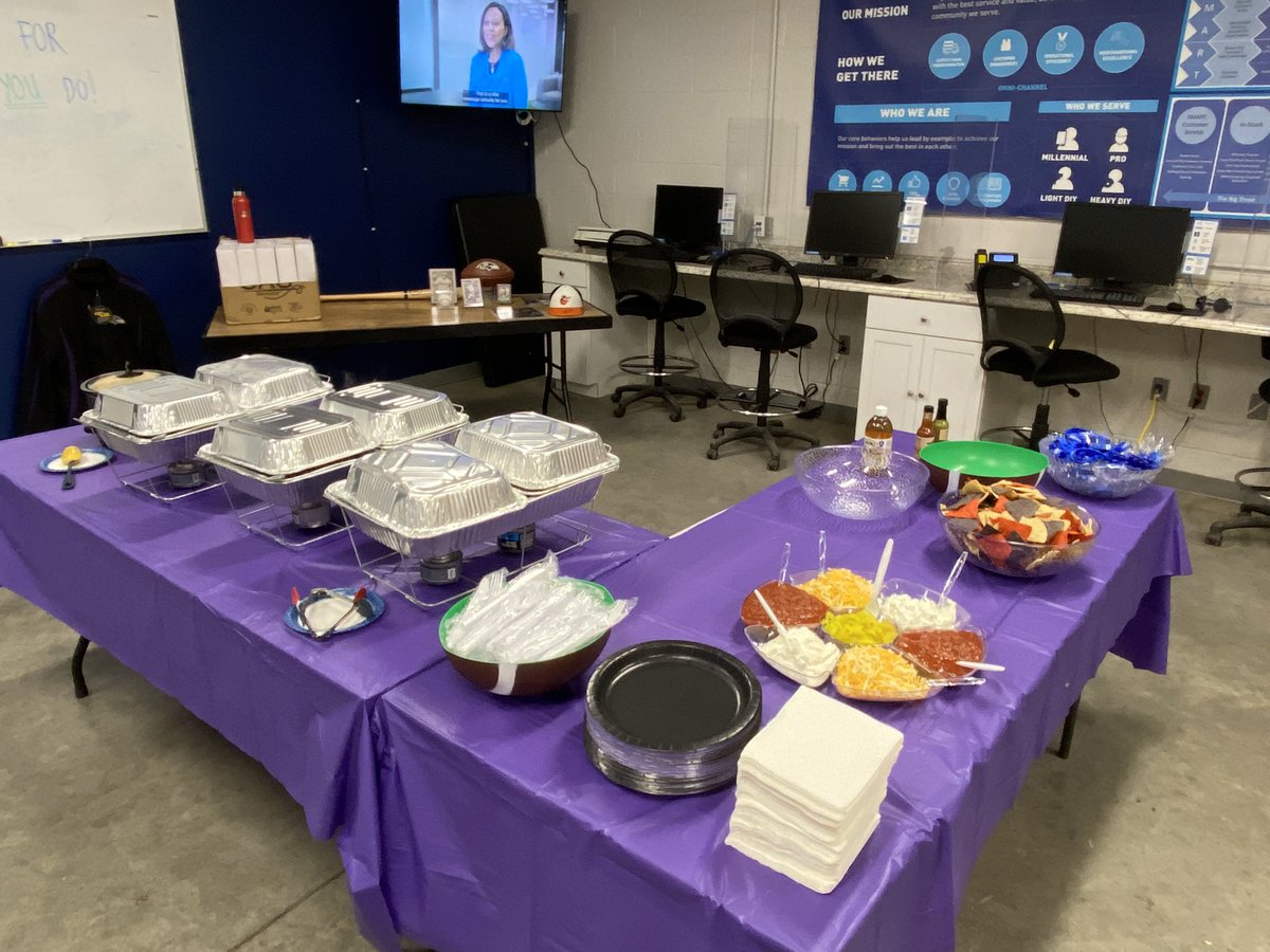 Curt Byrum (@curt_byrum) on Twitter photo Say Taco Thursday in Timonium 3 times and we’ll share a taco with you. Appreciating this team today with some good food and a little team spirit! <a href="/BlueBoxR1/">@BlueBoxR1</a> <a href="/DCT0813MD/">Dante Thomas</a> <a href="/BenitoKomadina/">Benito.Komadina@Lowes</a> <a href="/kristiezw/">Kristie Wooddell</a> Say Taco Thursday in Timonium 3 times and we’ll share a taco with you. Appreciating this team today with some good food and a little team spirit! <a href="/BlueBoxR1/">@BlueBoxR1</a> <a href="/DCT0813MD/">Dante Thomas</a> <a href="/BenitoKomadina/">Benito.Komadina@Lowes</a> <a href="/kristiezw/">Kristie Wooddell</a>