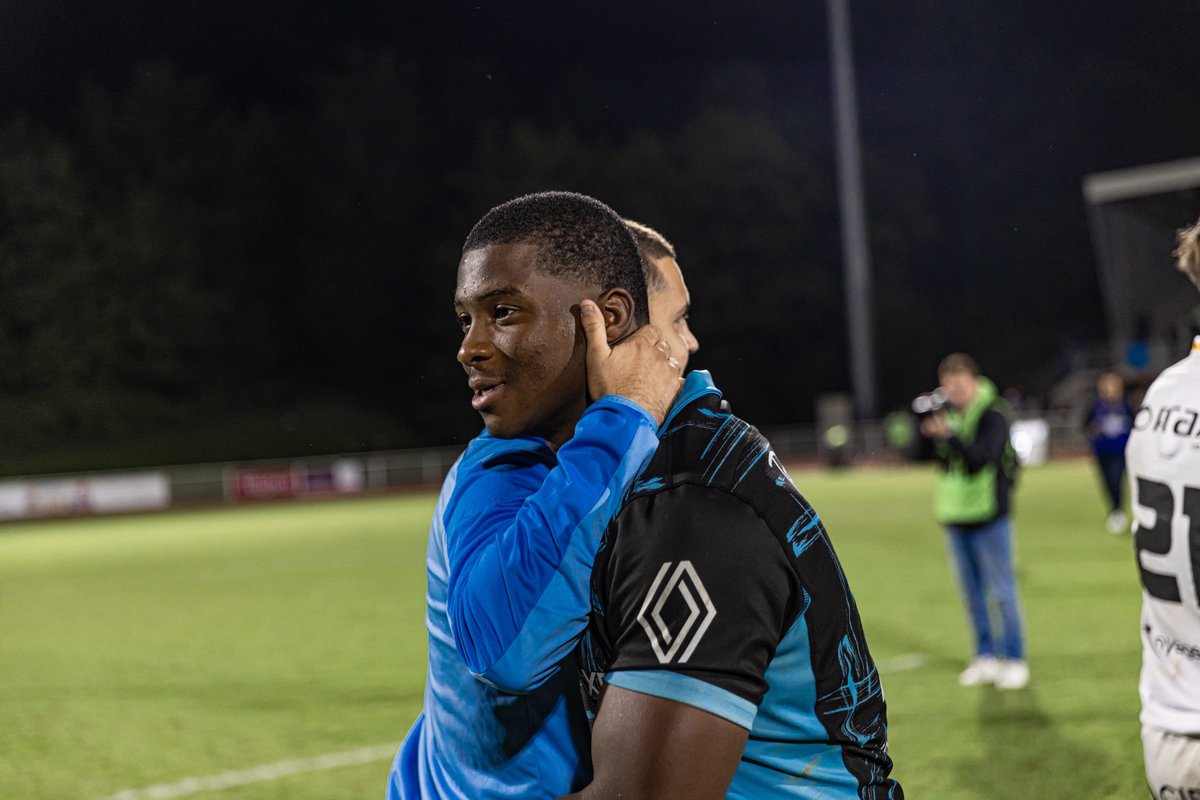 Le Rugby Club Massy Essonne tient à remercier chaleureusement Mamoudou Meité qui retourne au <a href="/SFParisRugby/">Stade Français Paris</a>. Il aura participé à 9 matchs de <a href="/rugbyprod2/">Rugby PRO D2</a> pour 2 essais inscrits 💙🖤

#MadeInMassy