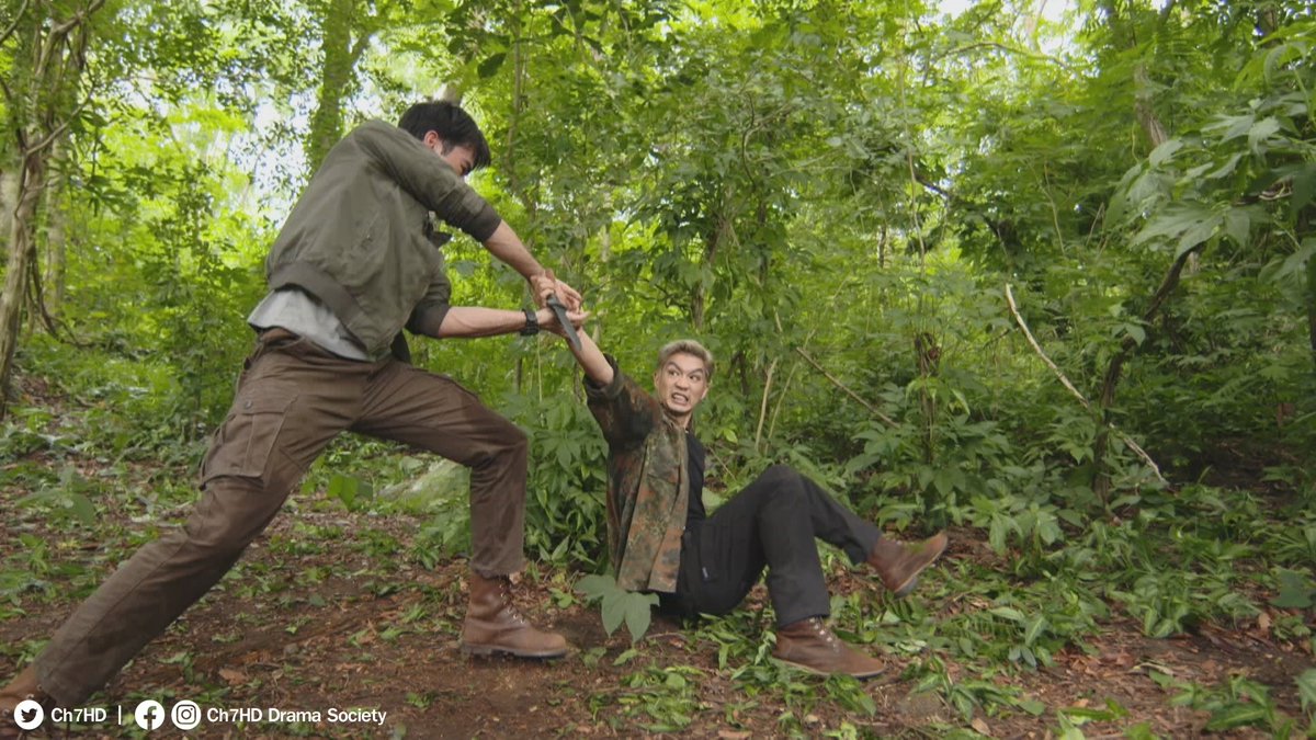 Ch7HD's tweet photo. สู้ตัวต่อตัว ลาก่อนน้าาาา #ขวางทางปืนEP8 https://t.co/4vAQ2vp4xW
