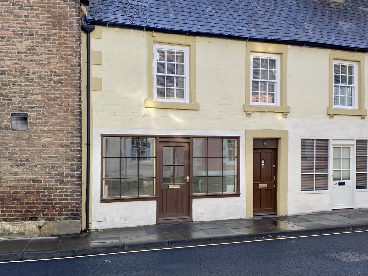 andrewcproperty's tweet image. 🏠New Property Alert
📍Hencotes #Hexham

Recently Converted Ground Floor Flat
🛏️Double Bedroom
🛁En-Suite Shower Room
🛋️Living/Dining Kitchen
💷Offers in Region of £120,000

#centrallocation #qualitykitchen #qualityshowerroom #noongoingchain #viewingessential #proudguildmember