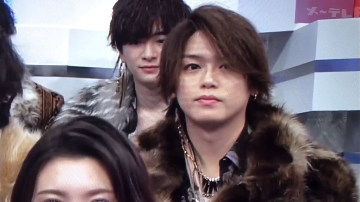 yuya_____03's tweet photo. 髙木くんは短髪の自分見てなんとも思わないんかぁ！！？長いのも似合いに似合いまくってるのは百も承知だけど短髪の髙木くんの破壊力に気付いてないんかぁ！？ https://t.co/4AFvnNEwvr