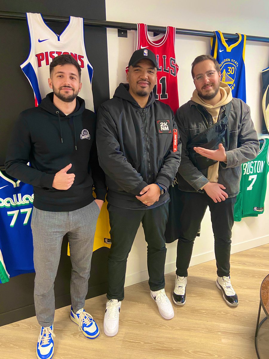Fatboz_'s tweet photo. Ça c’est @Le_crossover de qualité 🤝 https://t.co/wJZlyIlDZH