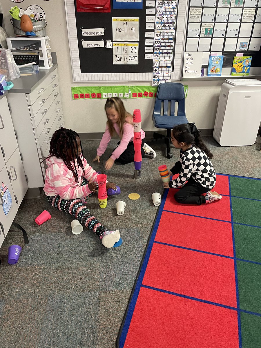 tlmoney's tweet photo. Working on our building skills! @LBEMediaCenter @Longbranch_Elem #misdproud https://t.co/pImXv6kWZR