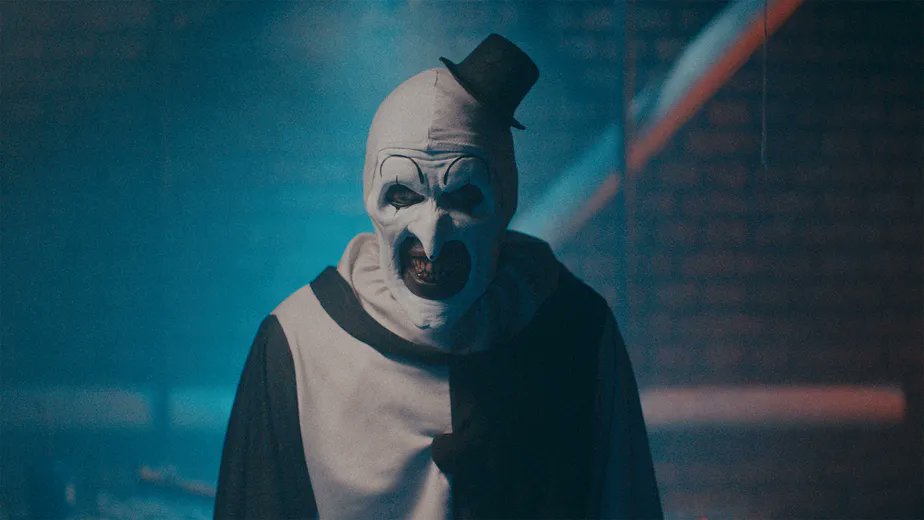 Terrifier 2: Palhaço assassino incendeia o circo do gore - c7nema.net/critica/item/1…~

#c7nema