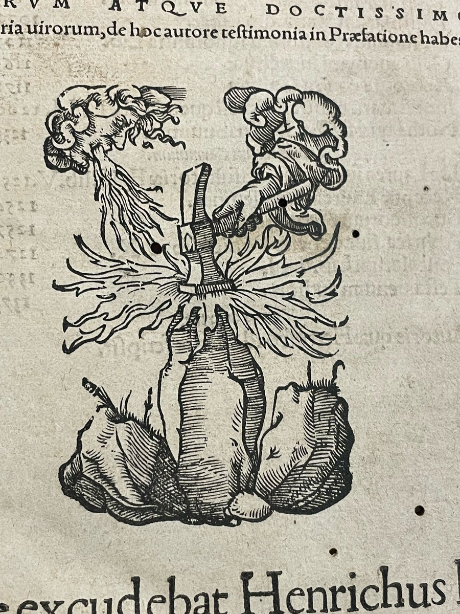 wilsberg's tweet photo. Wenn ich mal groß, behalte ich alle meine Bücher einfach 😢…
Petrarca, Opera … Basel, Petrus, 1554. 2 Vol.
#petrarca #francescopetrarca #basel #henricuspetrus #1554 #initiale #iinitials #oldprints #altedrucke #antiquariat #antiquariatsolder #antiquarian #booktok #instabook https://t.co/UbaJAq9qnl