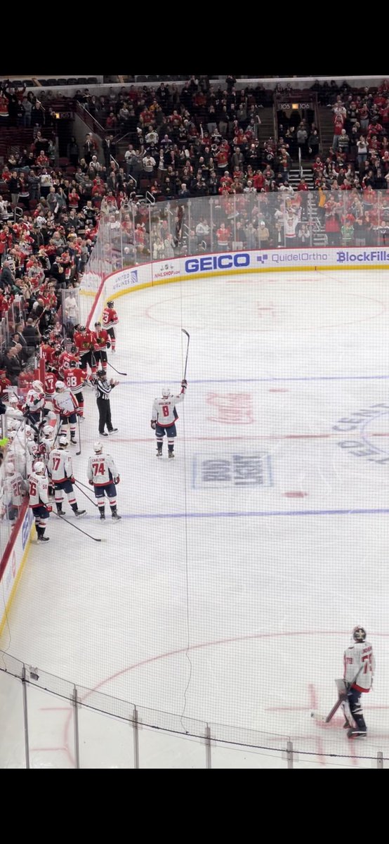 FantasyBobbyMac's tweet photo. @HockeyTomorrow Ovi 800th goal. https://t.co/1o3Ae1SjcZ