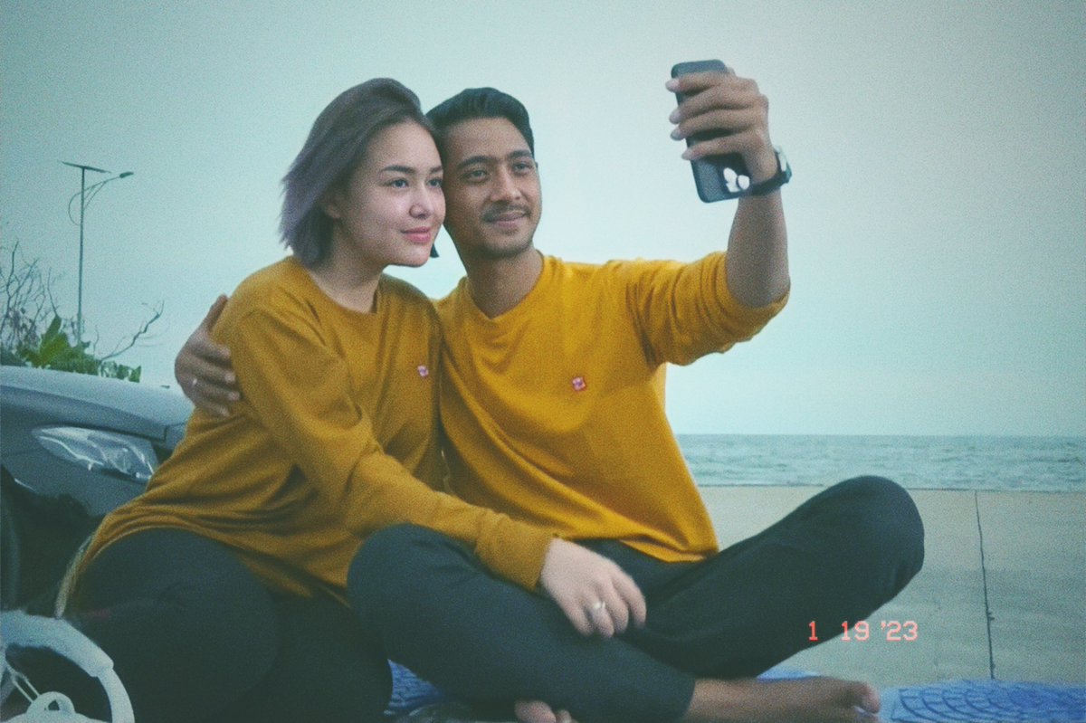 inibeneranuna's tweet photo. ASTAGFIRULLAH SAKIT BGT 😭😭😭😭😭😭😭😭😭😭😭🥀🥀🥀🥀 https://t.co/wZKuMWTAsz